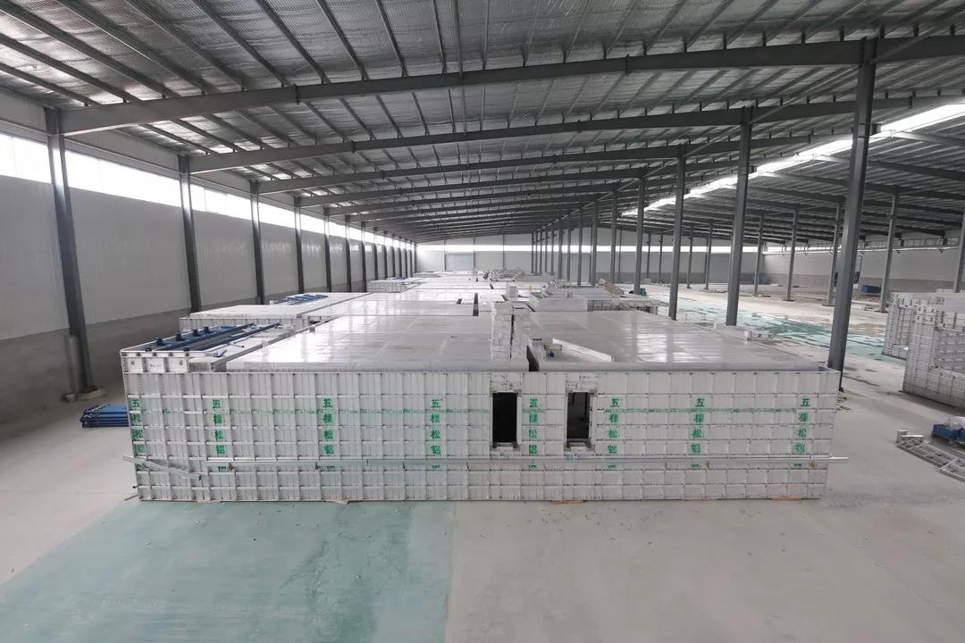 優質產品得錦旗，真誠服務暖人心