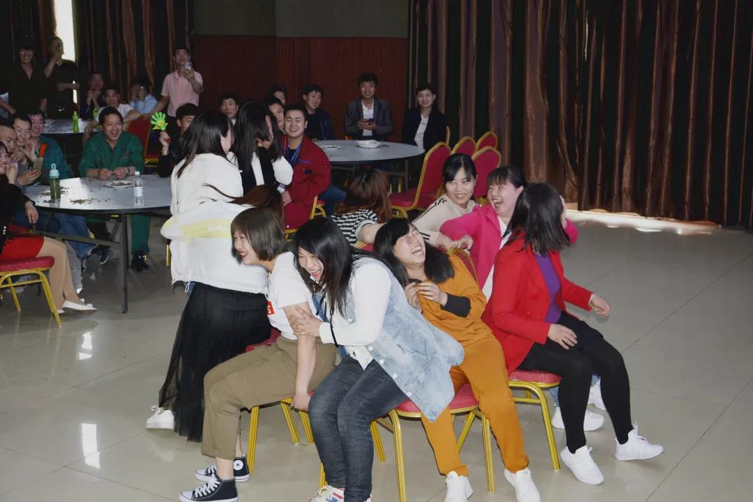 心懷感恩,載夢起航-五棵松集團(tuán)2019年第一屆娛樂活動圓滿舉行!